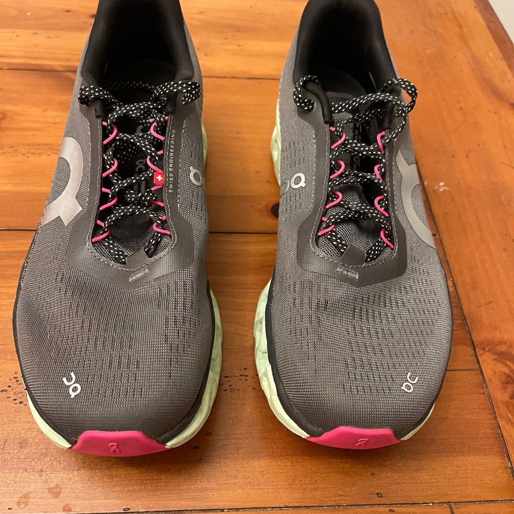 On Cloud Cloud Tec Running Shoes - image 7